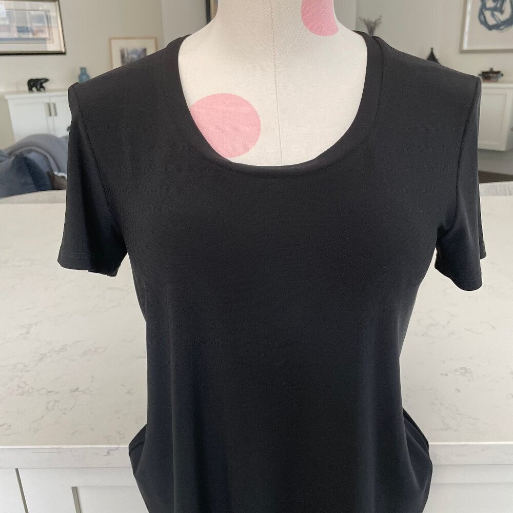 Joseph Ribkoff Casual Scoop Neck Short Sleeve Pullover Tunic Length Black Sz 2